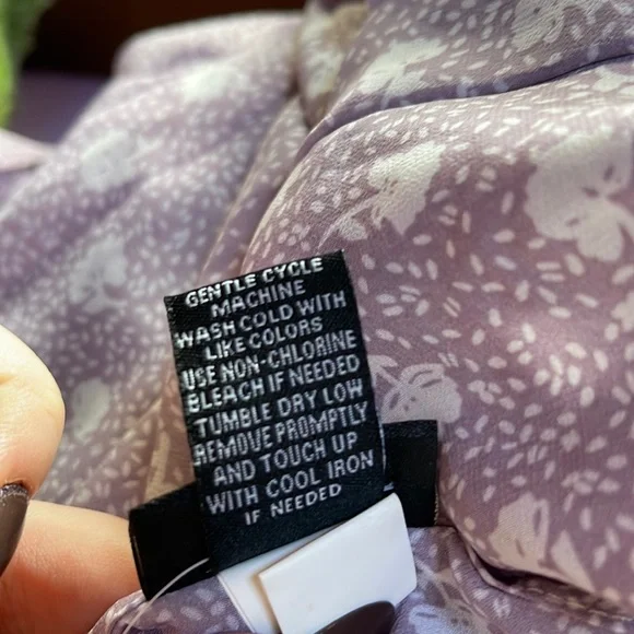 Torrid Purple & White Floral Tulip Back Slip Tank Top Size 2 - Picture 7 of 7